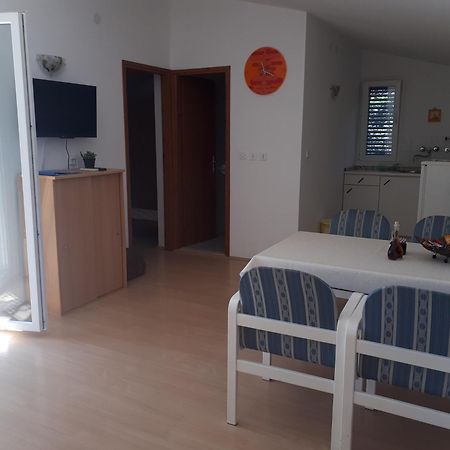 Apartments With A Parking Space Zavala, Hvar - 8912 Quarto foto